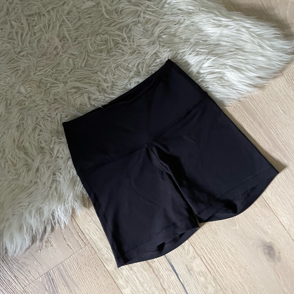 Black Fitted Athletic Shorts. Biker shorts. Perfect fit.